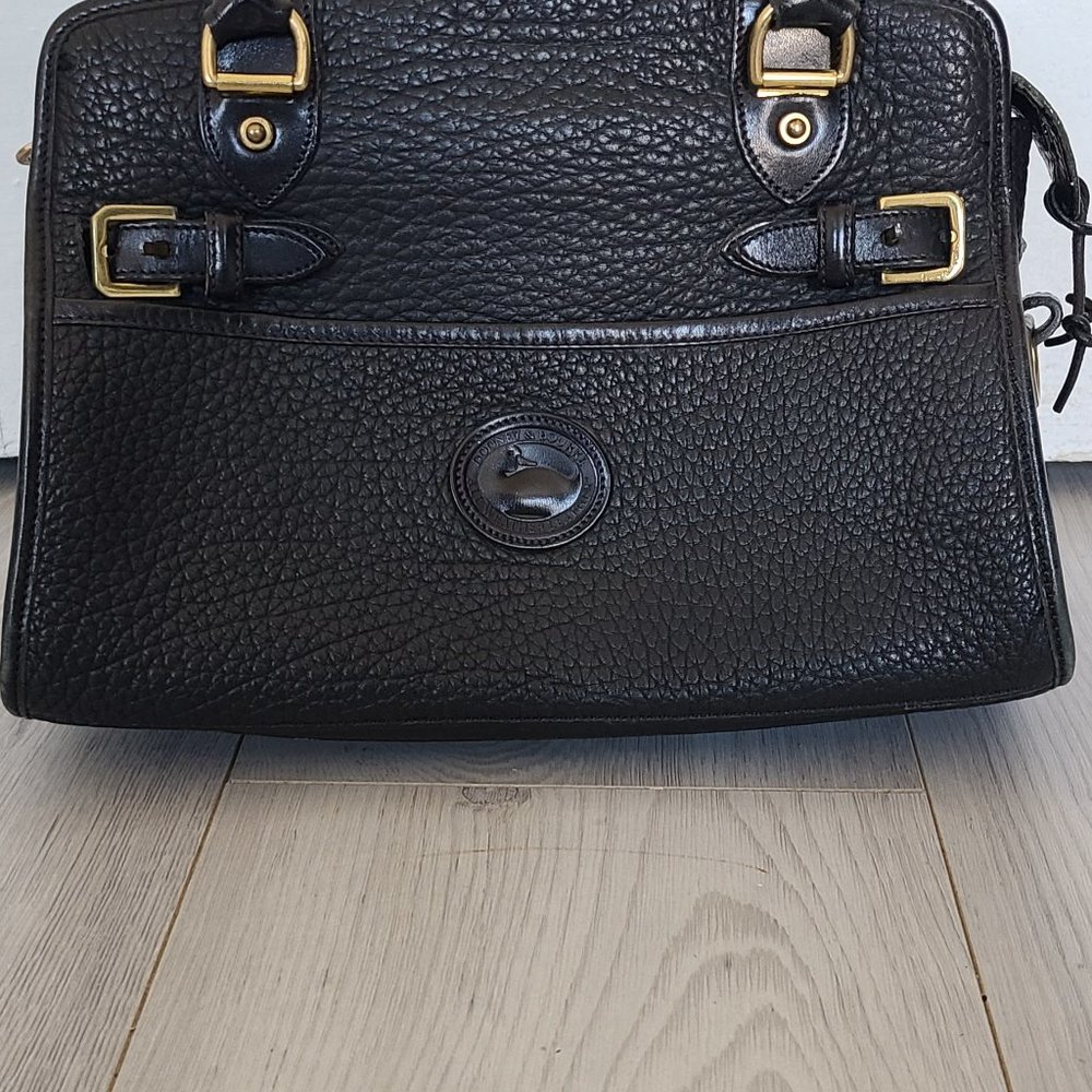 Vintage Dooney & Bourke bag